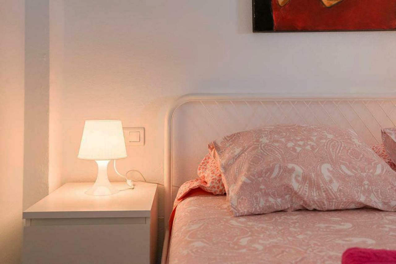 Apartamento Con Parking Gratuito Malaga Luaran gambar