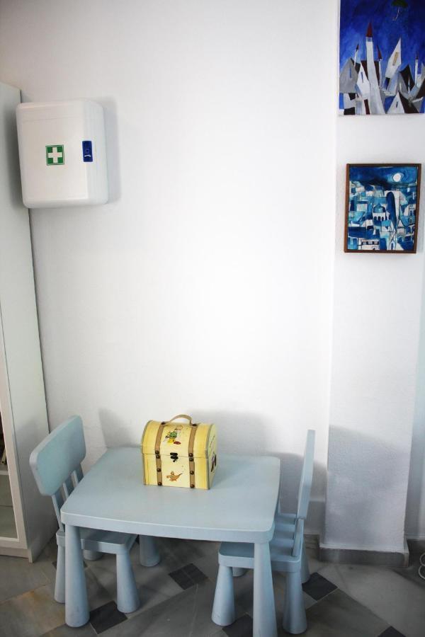 Apartamento Con Parking Gratuito Malaga Luaran gambar